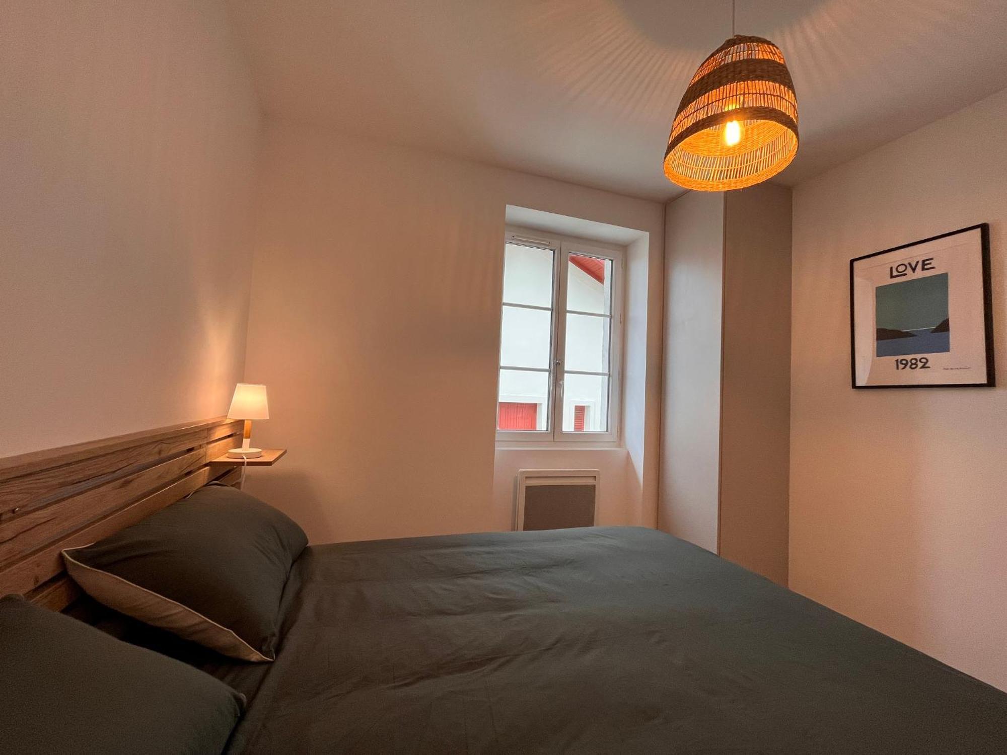 סן-ז'אן-דה-לוז Appartement Lumineux 3 Pieces Pres Des Halles Et De La Plage, Wifi, Clim, Parkings Proches - Fr-1-239-910 מראה חיצוני תמונה