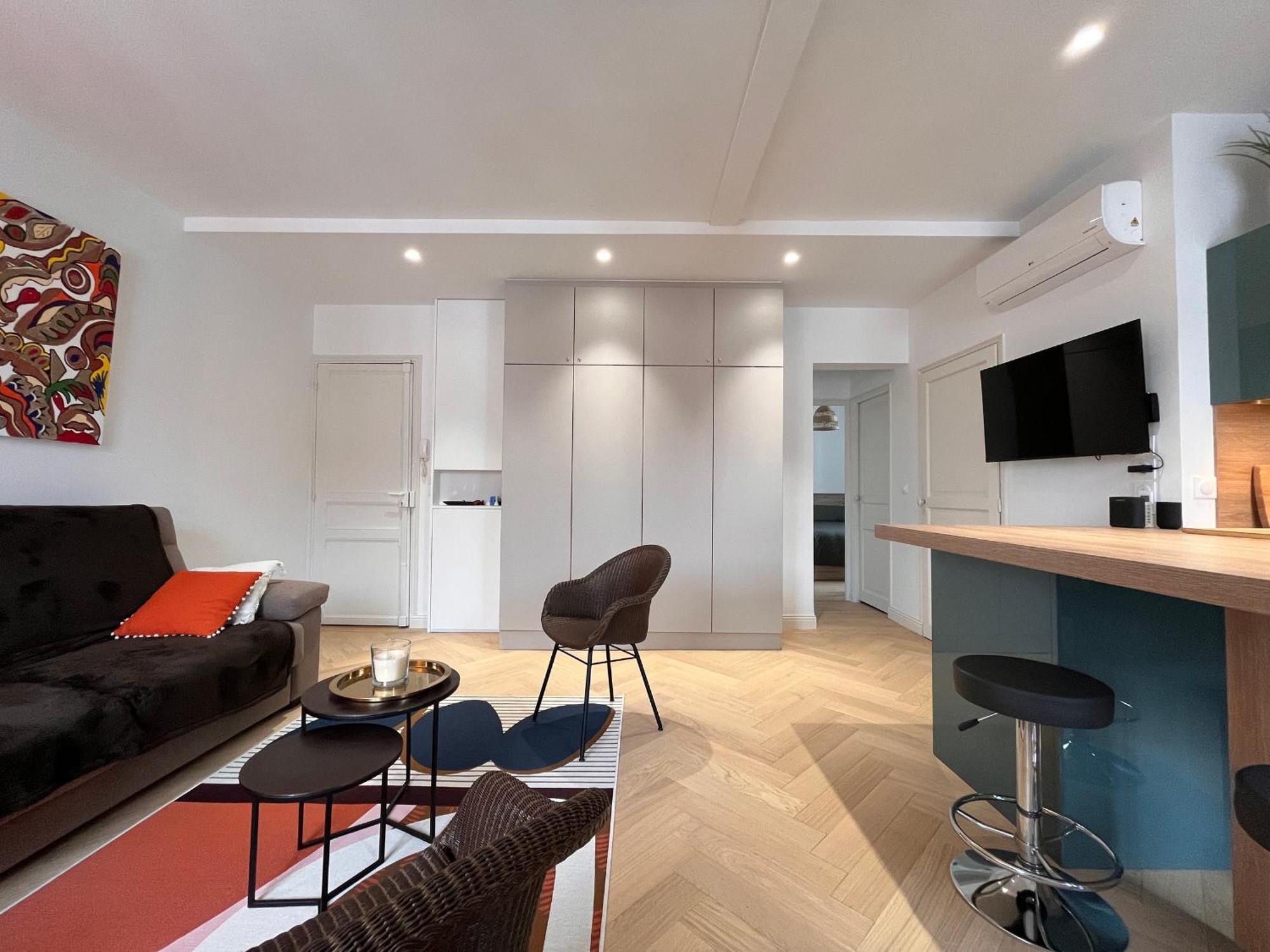 סן-ז'אן-דה-לוז Appartement Lumineux 3 Pieces Pres Des Halles Et De La Plage, Wifi, Clim, Parkings Proches - Fr-1-239-910 מראה חיצוני תמונה