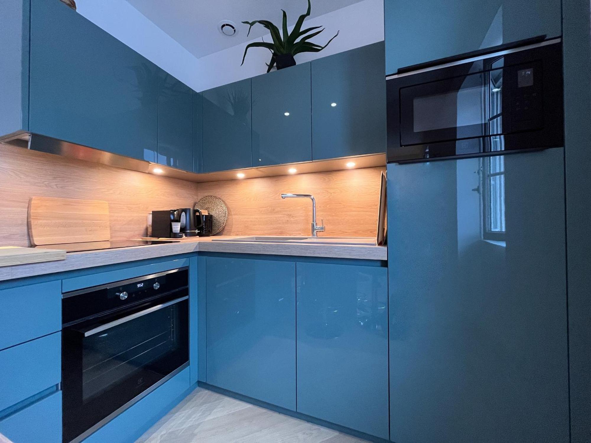 סן-ז'אן-דה-לוז Appartement Lumineux 3 Pieces Pres Des Halles Et De La Plage, Wifi, Clim, Parkings Proches - Fr-1-239-910 מראה חיצוני תמונה